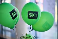 On 14 May 2022, Hochschule Düsseldorf – University of Applied Sciences (HSD) could finally celebrate its 50th anniversary – and the response exceeded everything all organisers had hoped for: Several thousand people came to celebrate during the day and well into the night, creating a unique atmosphere on campus and enjoying wonderful weather.
